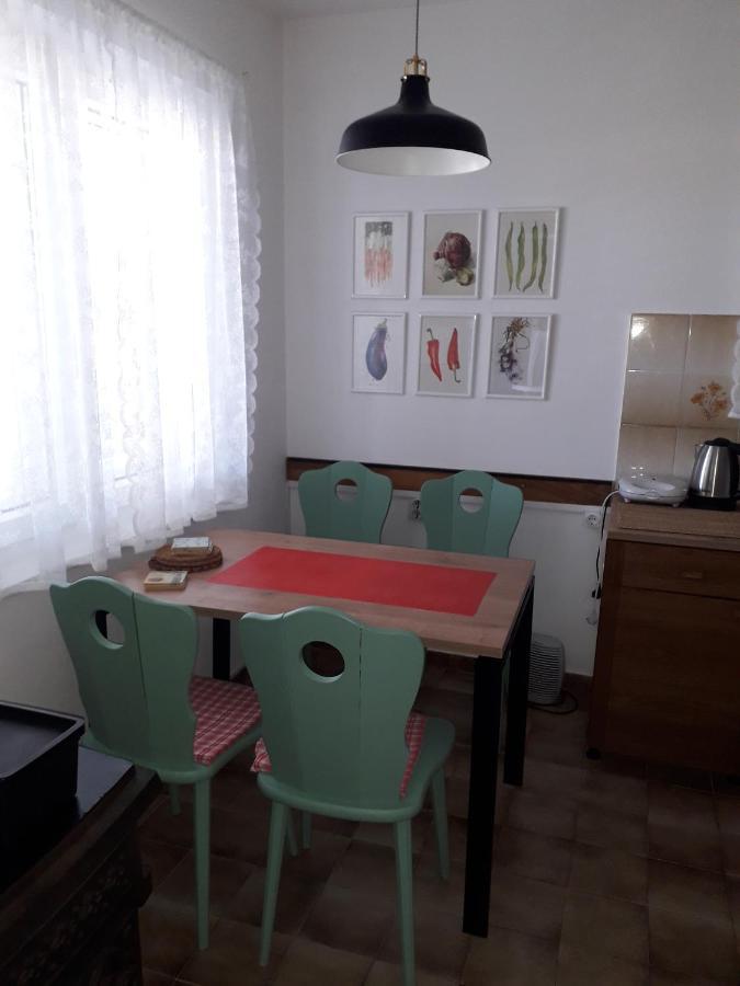 Holiday Home ノヴァリャ エクステリア 写真